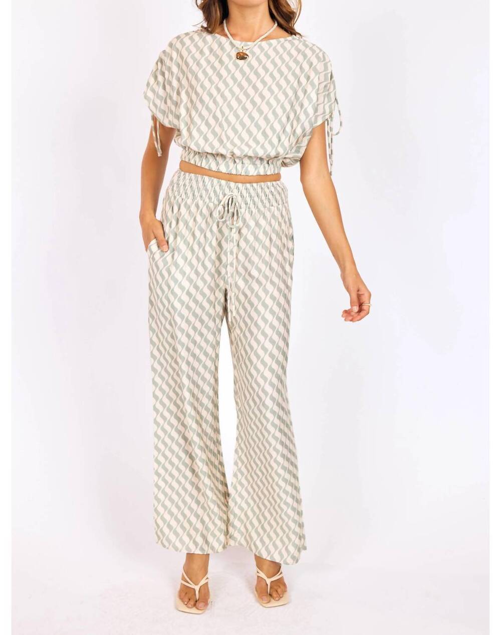 NEW SADIE & SAGE light a spark top in sage cream